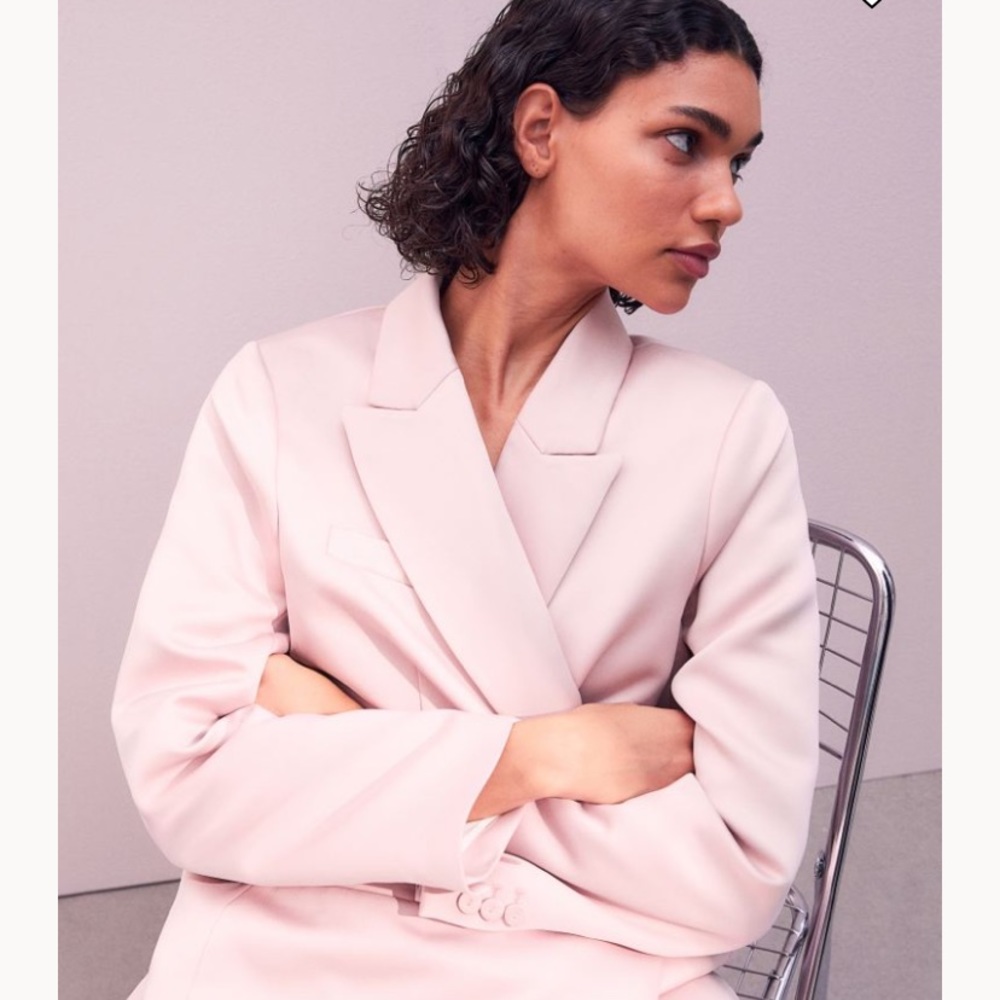 Oversized Double-breasted Blazer - Picture 2 of 4